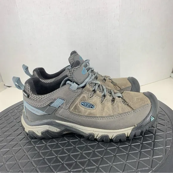 Keen Sneakers Women Size 6 Targhee III Shoes Hiking Brown Leather Dry Waterproof