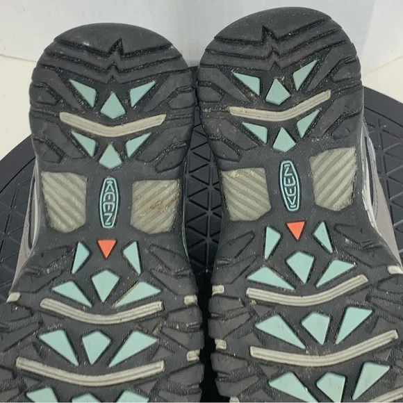 Keen Sneakers Women Size 6 Targhee III Shoes Hiking Brown Leather Dry Waterproof