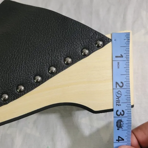 Kelsi Dagger Brooklyn Jhett Clogs – Black Leather Studded Slip-On Shoes Size 9