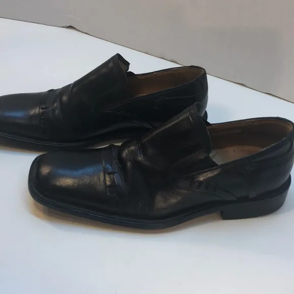 Kenneth Cole New York Black Leather Shoes Size 7