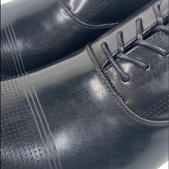 Kenneth Cole Unlisted Tex-Book Oxford Shoes