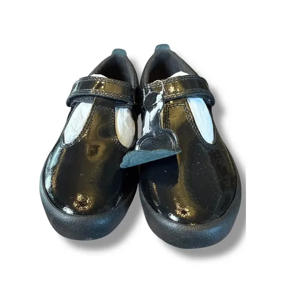 Kickers Kariko T-Strap Black Patent Leather Mary Janes Girls Shoes Size 27 10 US