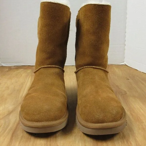 Koolaburra UGG Remley Short Chestnut Boots Sz 8 Slip On Suede Leather Fur Bootie