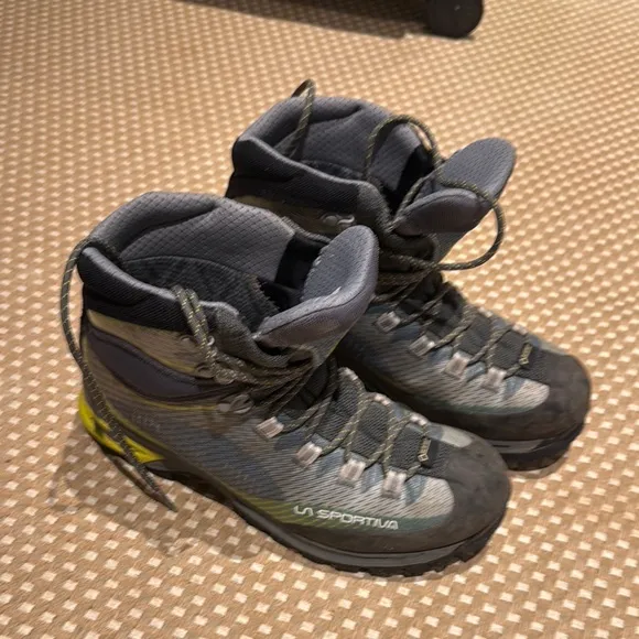 La Sportiva Gray Hiking Boots