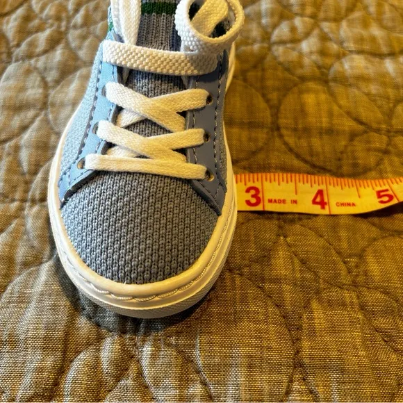 Lacoste La Piquee light blue textile sneakers Toddler SIZE 4 NWT