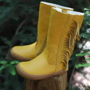 Livie and Luca Sonoma Boots size 1Y