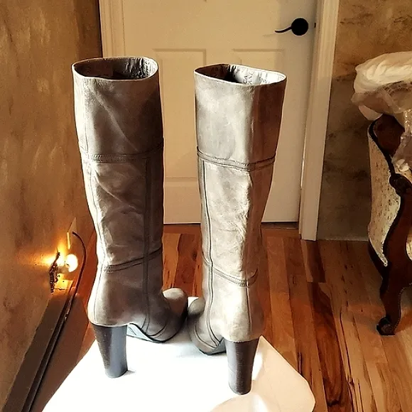 Luca Stefani Luxury Leather Pull-on Boots Color Coffee Only Tried On Store New