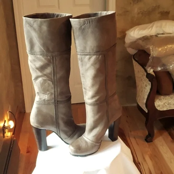 Luca Stefani Luxury Leather Pull-on Boots Color Coffee Only Tried On Store New