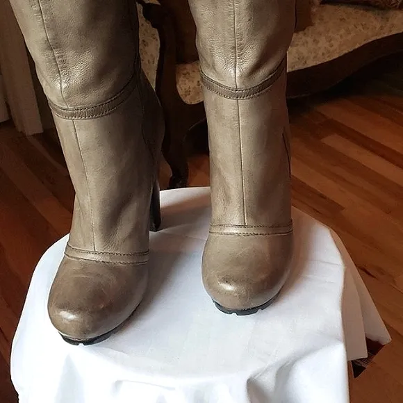 Luca Stefani Luxury Leather Pull-on Boots Color Coffee Only Tried On Store New