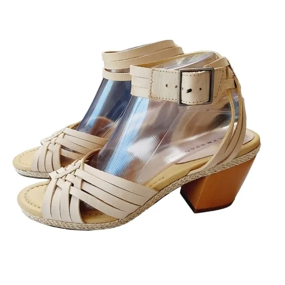 Lucky Brand Stone Crisscross Noxa Leather Ankle Strap Sandal Womens Size 8.5 NEW