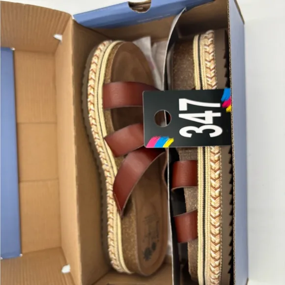 M347 New Jelly Pop Lanza brown smooth LeatherSandal.  Size 10.  New in Box.