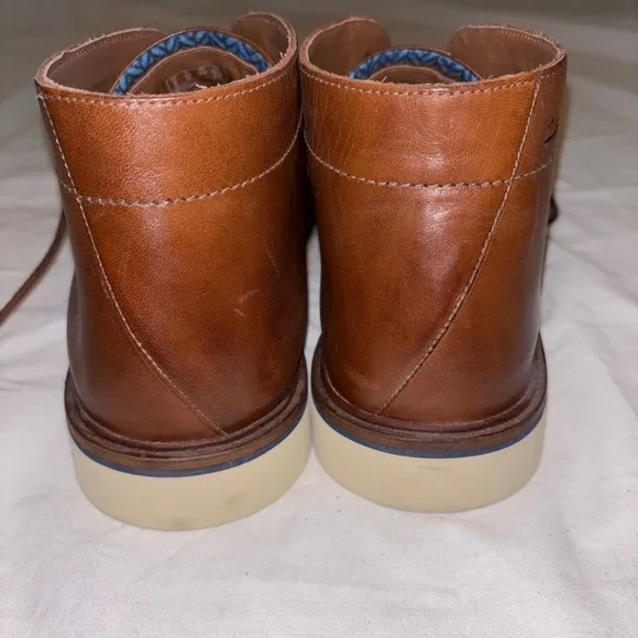Men’s Clarks Malwood Brown Chukka Boots EUC