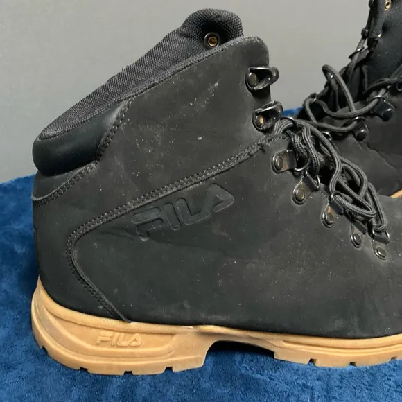 Men's Fila Boots Size 10.5 Black