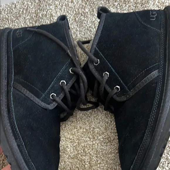 Men’s neumel lace size 7 in very good condition shape