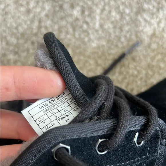 Men’s neumel lace size 7 in very good condition shape