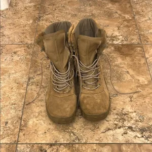 Men’s Rockies S2V special ops-coyote boots. Size 11