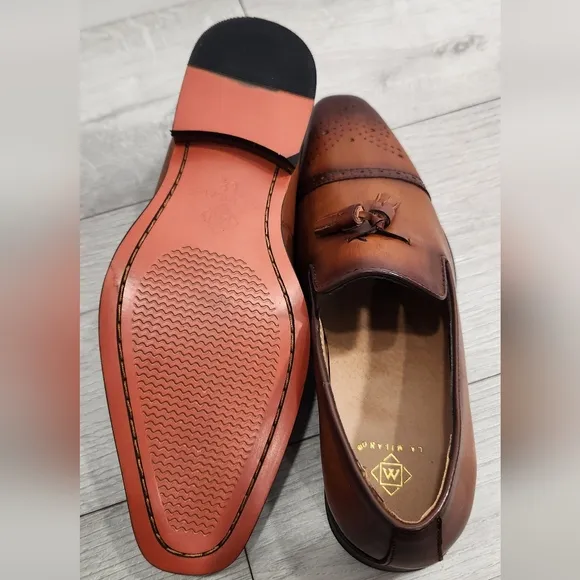 Men's shoes, La Milano, Mens Tracy 11 Tasseled Leather Loafer, Size 10 M.