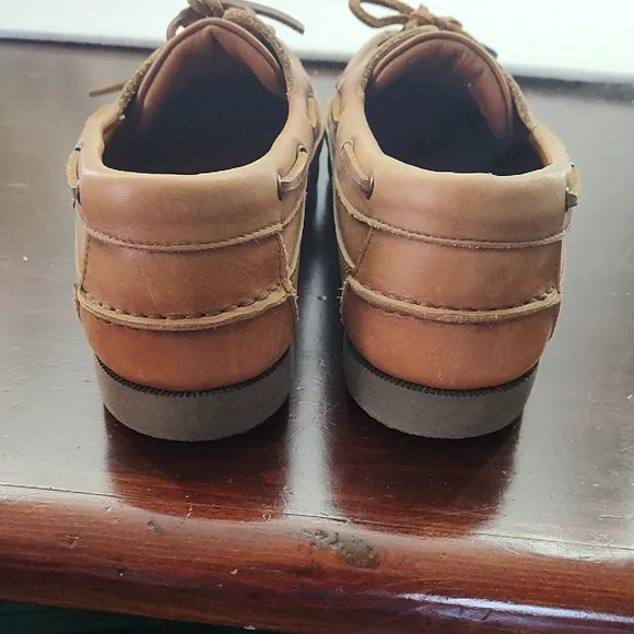 Men's Tan Leather Boat Shoes T