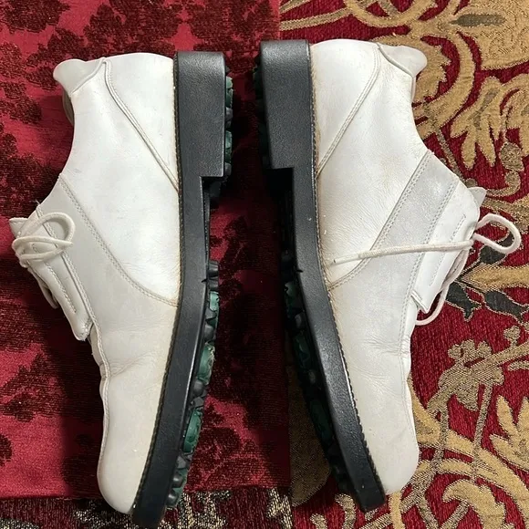 MEPHISTO ladies white leather golf shoes. Size 9. Very good condition.