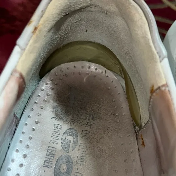 MEPHISTO ladies white leather golf shoes. Size 9. Very good condition.