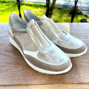 Mephisto Niro Champagne Womens Sz 10M