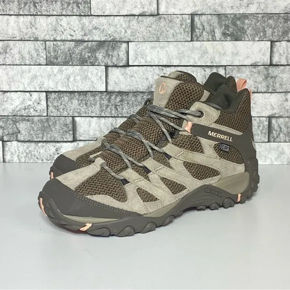 Merrell Alverstone Womens 11 Waterproof Hiking Boots