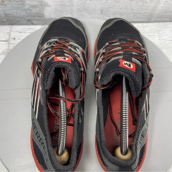 Merrell Barefoot Trail Hiking Glove Black and Red Athletic Shoes Men’s size 8.5