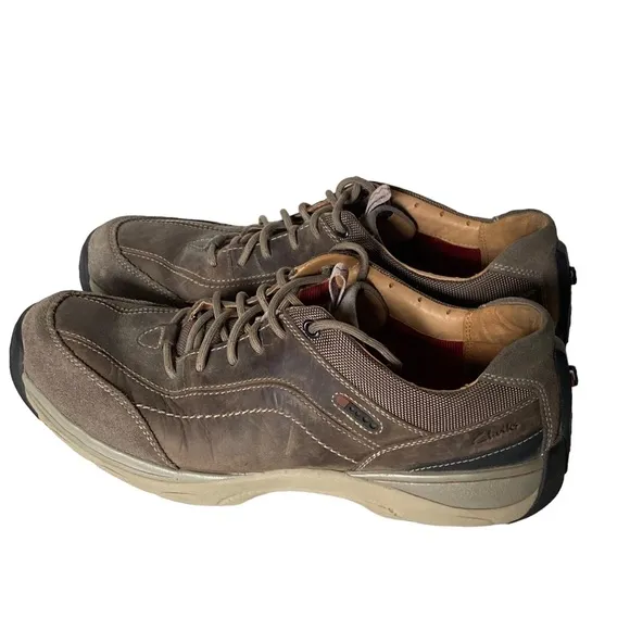 Merrell  canteen brown leather  shoes size 12 (SH10)