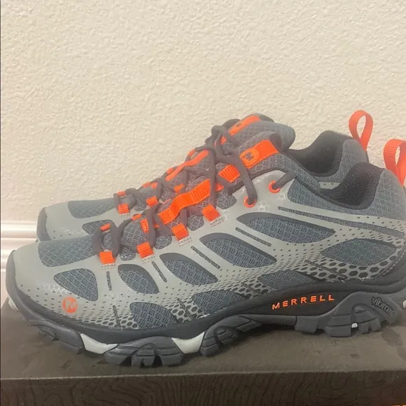 Merrell Men's Moab Edge Hiking Shoes
