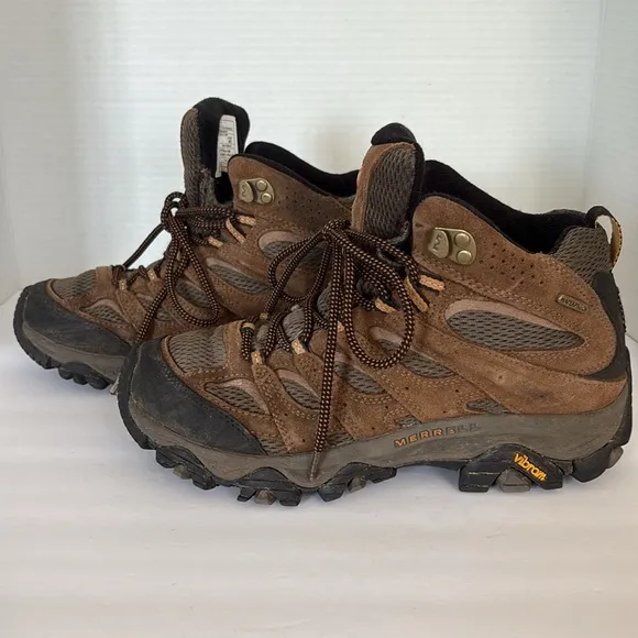 Merrell Men's Moab Mid Waterproof Hiking Boots All Terrain Rugged Outdoors Sz 7
