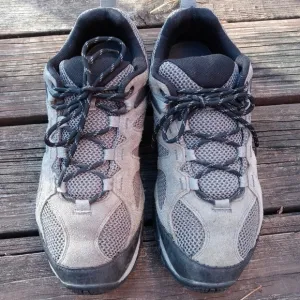 Merrell Men's Yokota 2 Hiking Shoes Gray Suede Size 10W (J31277W) Trail Active.