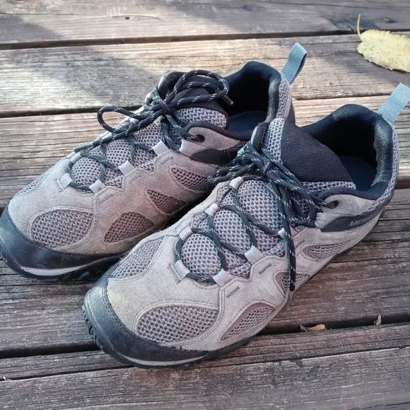 Merrell Men's Yokota 2 Hiking Shoes Gray Suede Size 10W (J31277W) Trail Active.