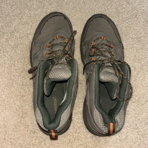 Merrell Oakcreek Mid Lace Waterproof Boulder