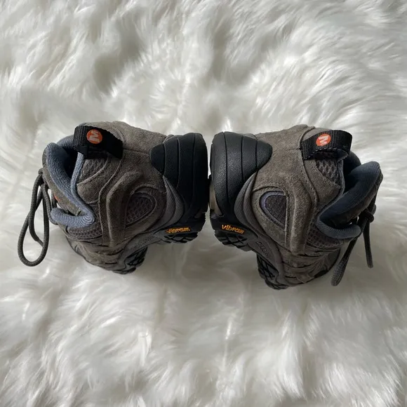 Merrell Women’s Moab 3 Waterproof Hiking Shoes