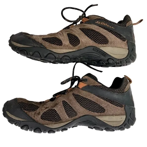 Merrell Yokota Men’s Hiking Shoes