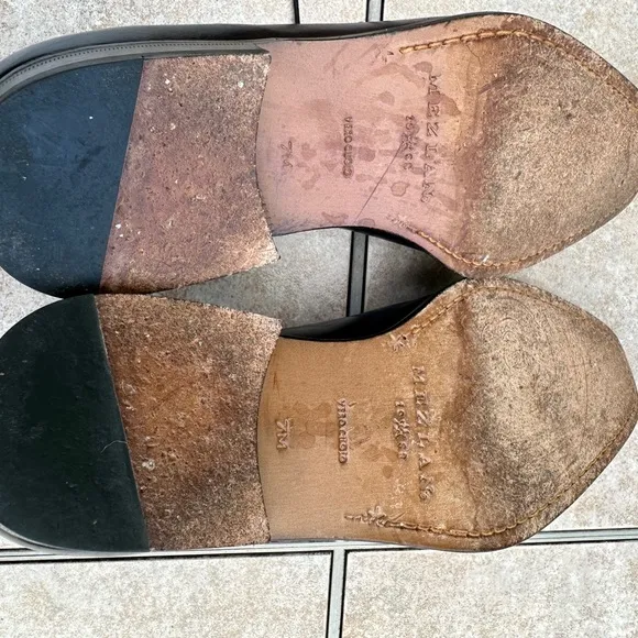 Mezlan black leather shoes