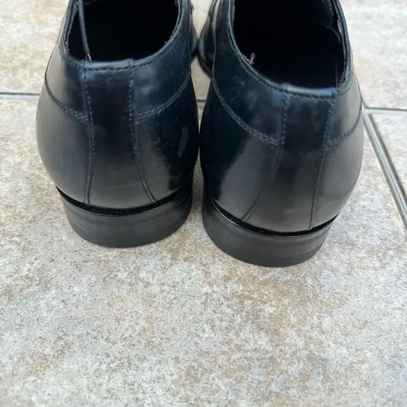 Mezlan black leather shoes