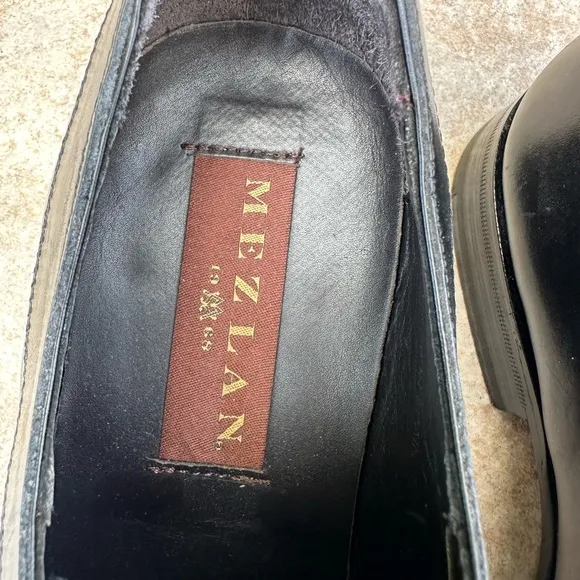 Mezlan black leather shoes