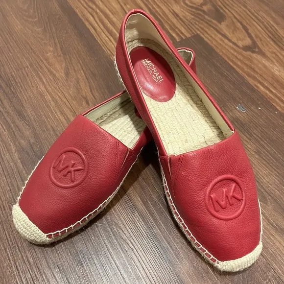 MICHAEL KORS DYLYN ESPADRILLELEATHER BERRY