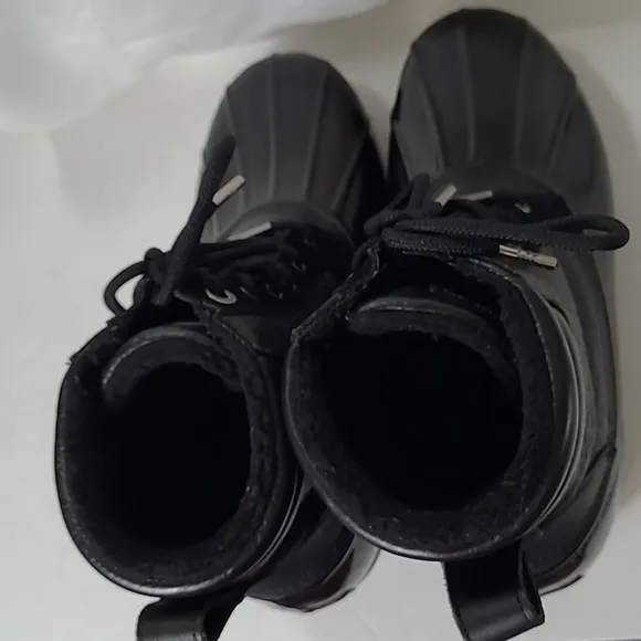 Michael Michael Kors Easton Lace Up Duck Boot - Black - Size 10 - Rain Leather