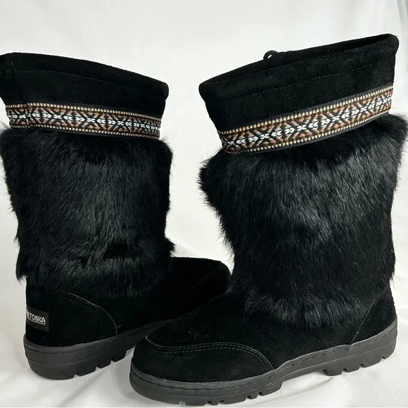 Minnetonka Moccasin Black Suede and Rabbit Fur Women’s Boots Size 8