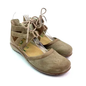 Naot Kata Womens Size 8-8.5 Beige Lizard Khaki Leather Lace Up Sandal Shoes