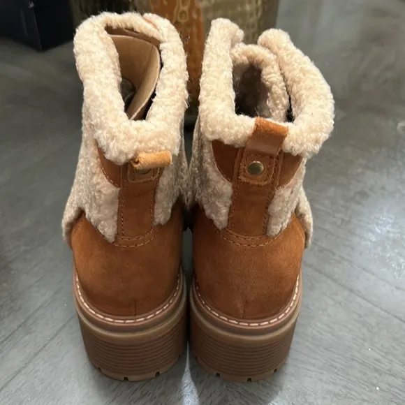 Naturalizer Tawny Brown Jett Suede Boot