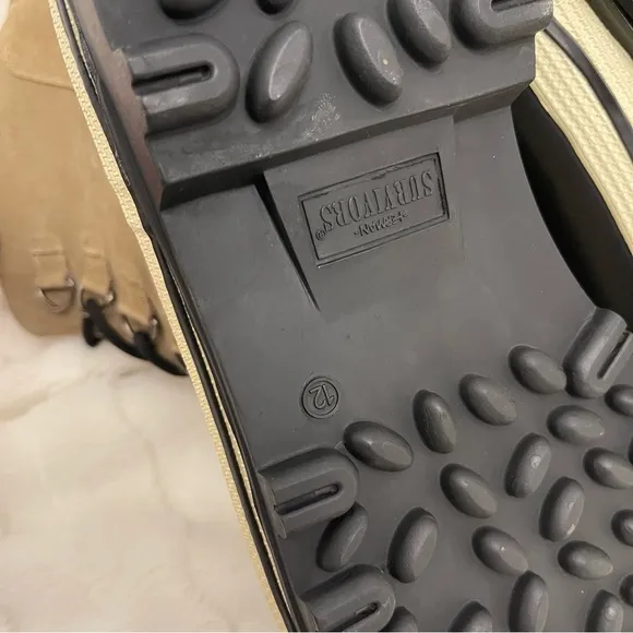 NEW 3M Thinsulate Men's Black and Tan Winter Boots