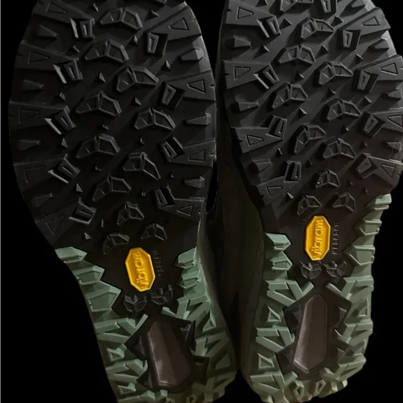 New, Asolo Women's Landscape GV ML Hedge Green Hiking Boots. US 7.