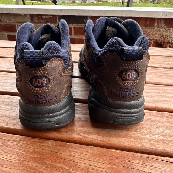 New Balance 609 Hiking Shoes Leather Brown Trainers Size 7.5