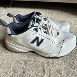New Balance 624 White Casual Shoes Sneakers MX624WN2 Mens Size 9.5