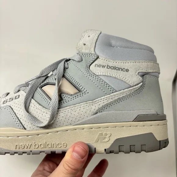 NEW BALANCE 650R LIGHT ALUMINUM RAIN CLOUD SHOES SIZE 9.5 BB650RGG