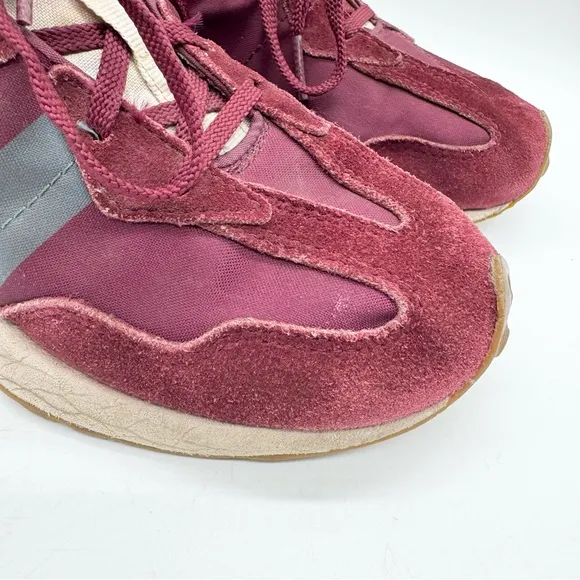 New Balance Lifestyle 327 Maroon &amp; White Athletic Casual Sneaker Shoes Boy's 4