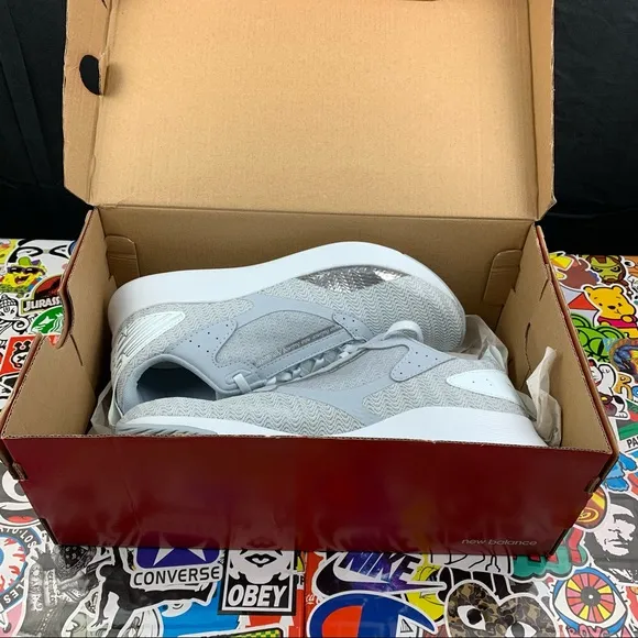 New Balance Light Cyclone Beaya Womens Varoius Sizes